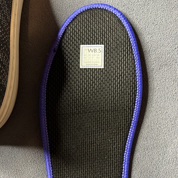 EUC Rothy's Chelsea Boot Graphite Melange size 8.5 - Picture 5 of 6